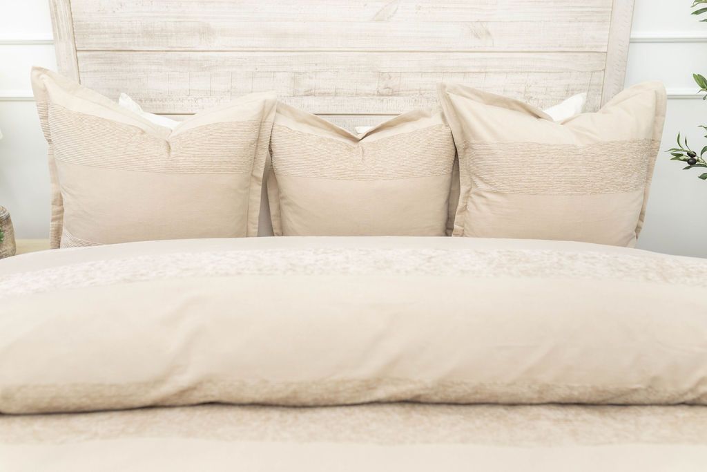 Halston Duvet Bundle - Image 4
